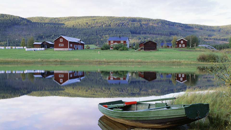 Bebyggelse vid Ljusnan.