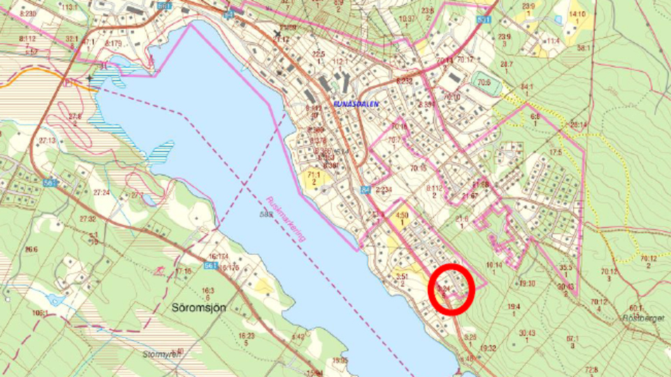 En karta över en by med en röd cirkel
